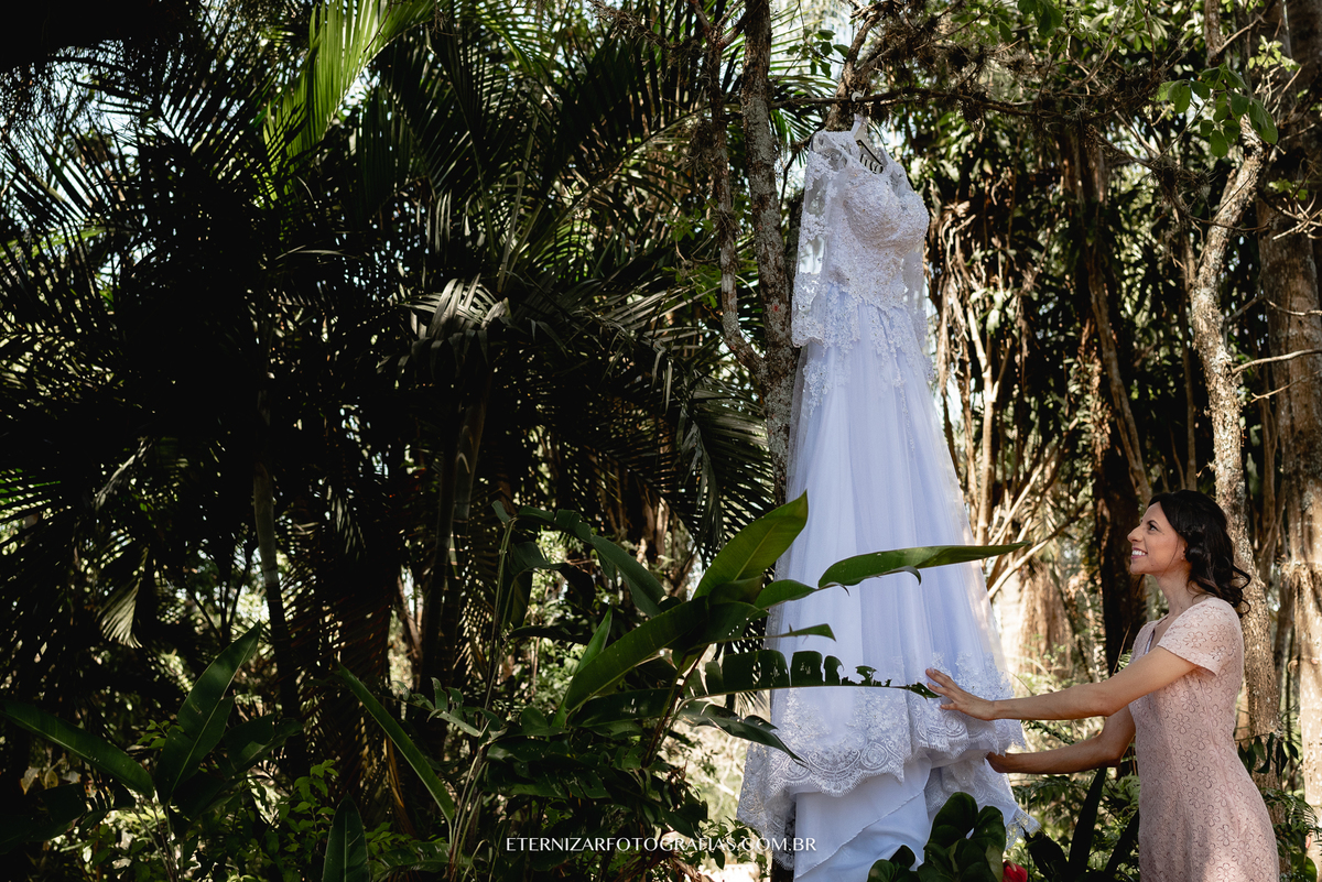 FOTOGRAFIA DE VESTIDO DE NOIVA