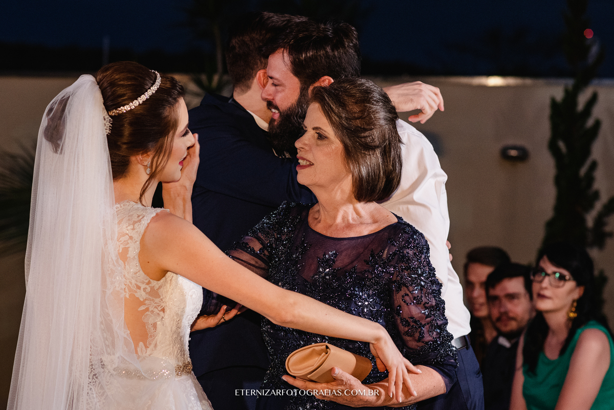 COMPRIMENTOS DE PADRINHOS
CASAMENTO NO CAMPO
