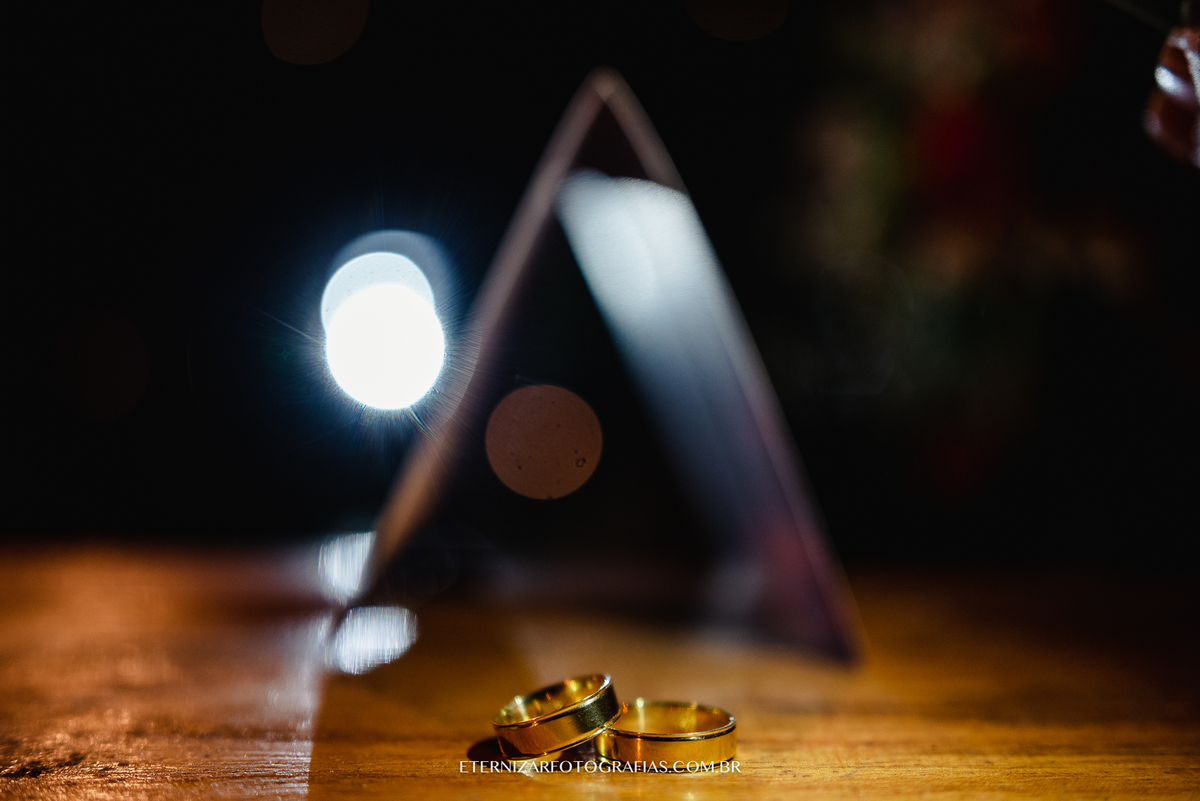 ALIANÇAS DE CASAMENTO
ALIANÇAS DE NOIVADO
FOTOGRAFO DE CASAMENTO EM BAURU-SP
