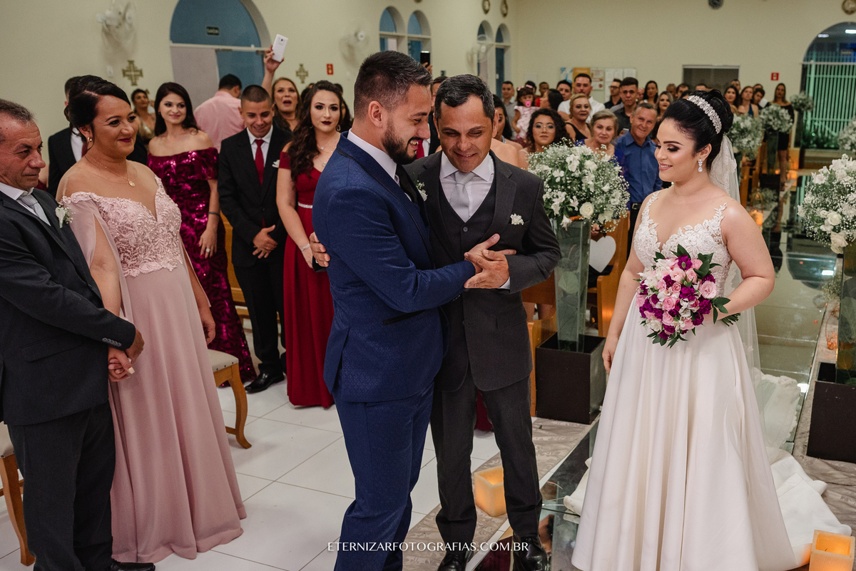 FOTOGRAFIA DE CASAMENTO BAURU-SP
FOTOGRAFO DE CASAMENTO BAURU-SP
ENTRADA DA NOIVA
