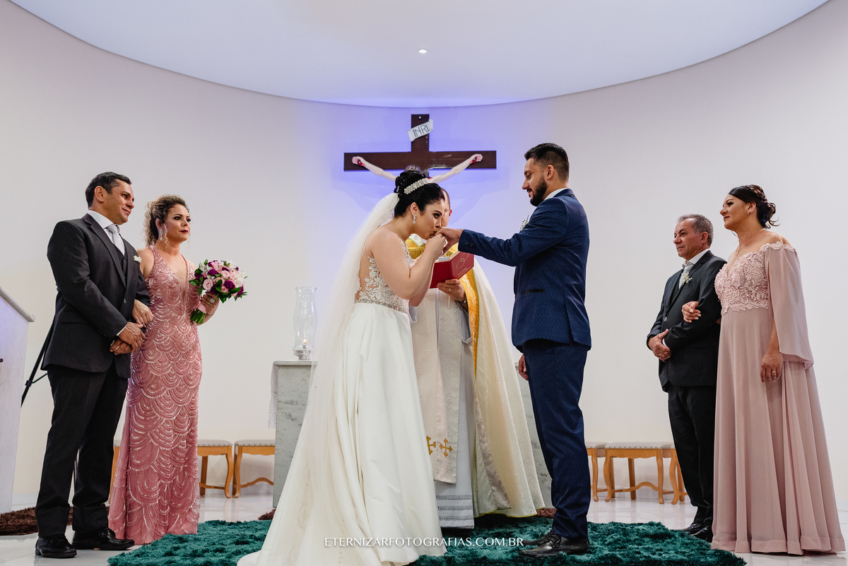 FOTOGRAFIA DE CASAMENTO BAURU-SP
FOTOGRAFO DE CASAMENTO BAURU-SP
TROCA DAS ALIANÇAS