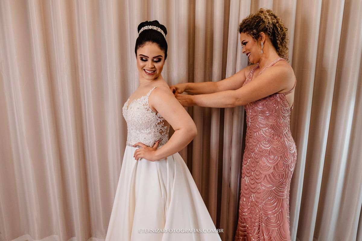 FOTOGRAFIA DE CASAMENTO BAURU-SP
MAKING OF NOIVA
FOTOGRAFIA DE MAKING OF NOIVA 
FOTOGRAFO DE CASAMENTO BAURU-SP
VESTIDO DA NOIVA
MAKE NOIVA