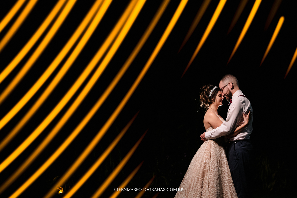 RETRATO NOIVOS
FOTOGRAFIA DE CASAMENTO BAURU-SP
FOTOGRAFO DE CASAMENTO EM BAURU-SP
NOIVA 
CERIMONIA DE CASAMENTO 
