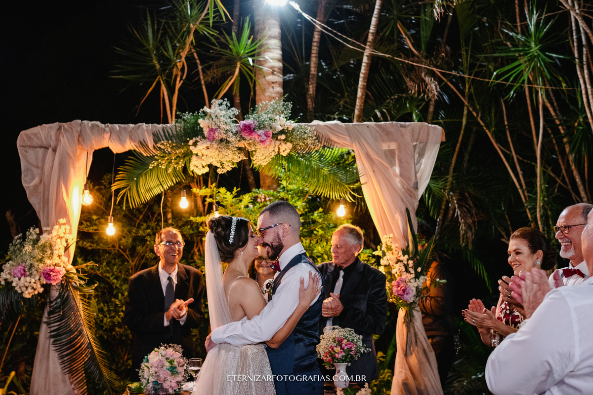 BEIJO NOIVOS
FOTOGRAFIA DE CASAMENTO BAURU-SP
FOTOGRAFO DE CASAMENTO EM BAURU-SP
NOIVA 
CERIMONIA DE CASAMENTO 