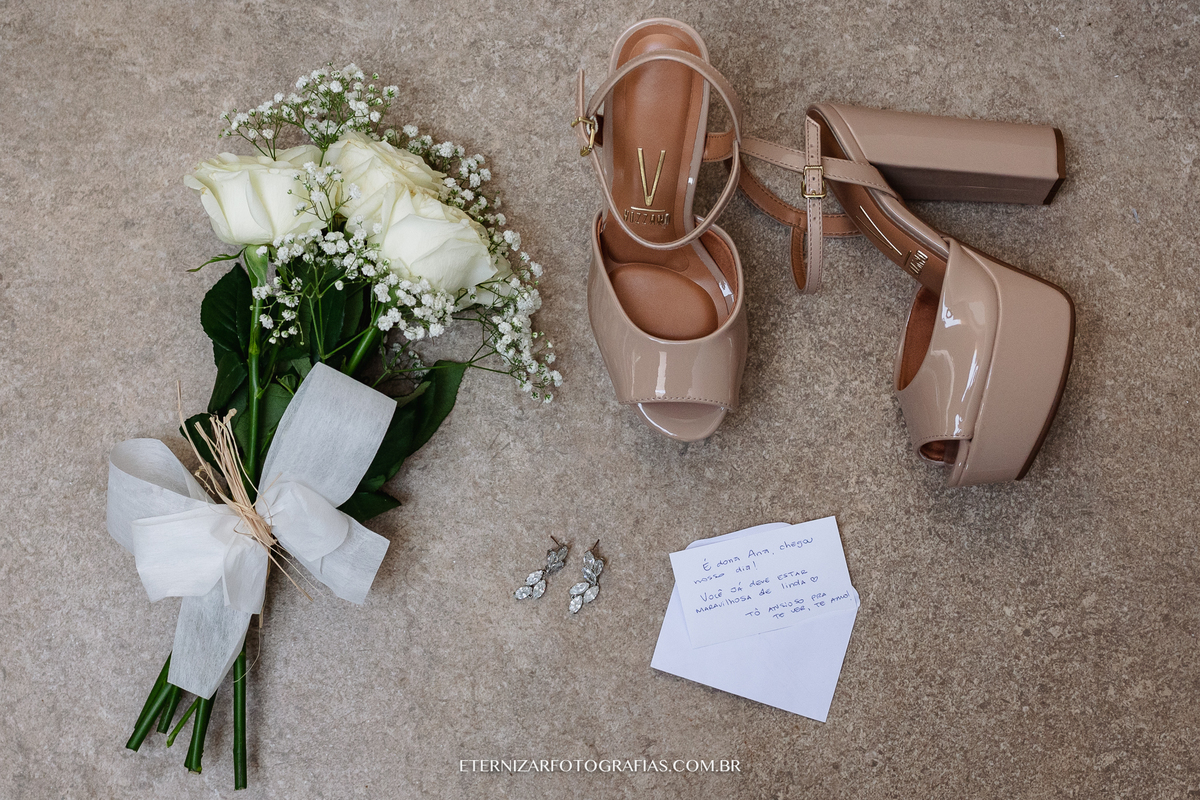 SAPATO NOIVA
FOTOGRAFIA DE CASAMENTO BAURU-SP
FOTOGRAFO DE CASAMENTO EM BAURU-SP
NOIVA 
CERIMONIA DE CASAMENTO 