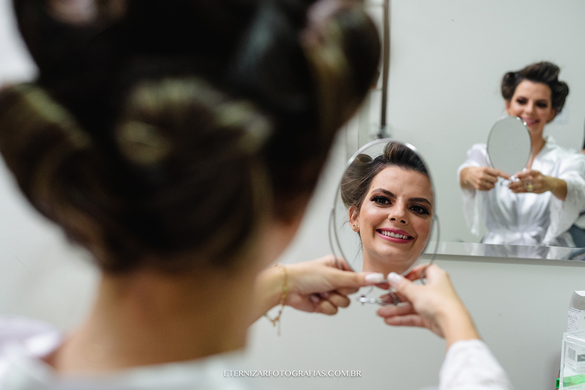 MAKE NOIVA
FOTOGRAFIA DE CASAMENTO BAURU-SP
FOTOGRAFO DE CASAMENTO EM BAURU-SP
NOIVA 
CERIMONIA DE CASAMENTO 