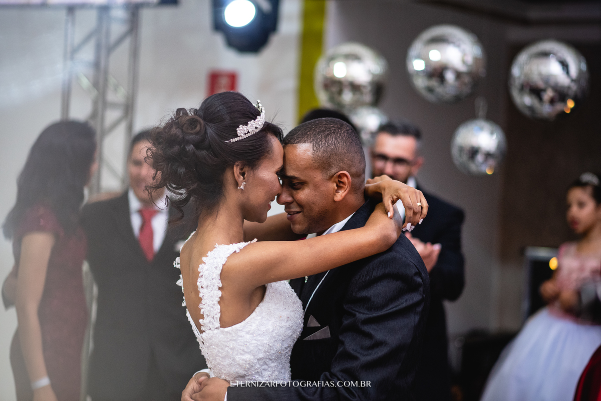 FOTOGRAFIA DE CASAMENTO BAURU-SP
MAKING OF NOIVA
FOTOGRAFIA DE MAKING OF NOIVA 
FOTOGRAFO DE CASAMENTO BAURU-SP
NOIVOS DANÇANDO