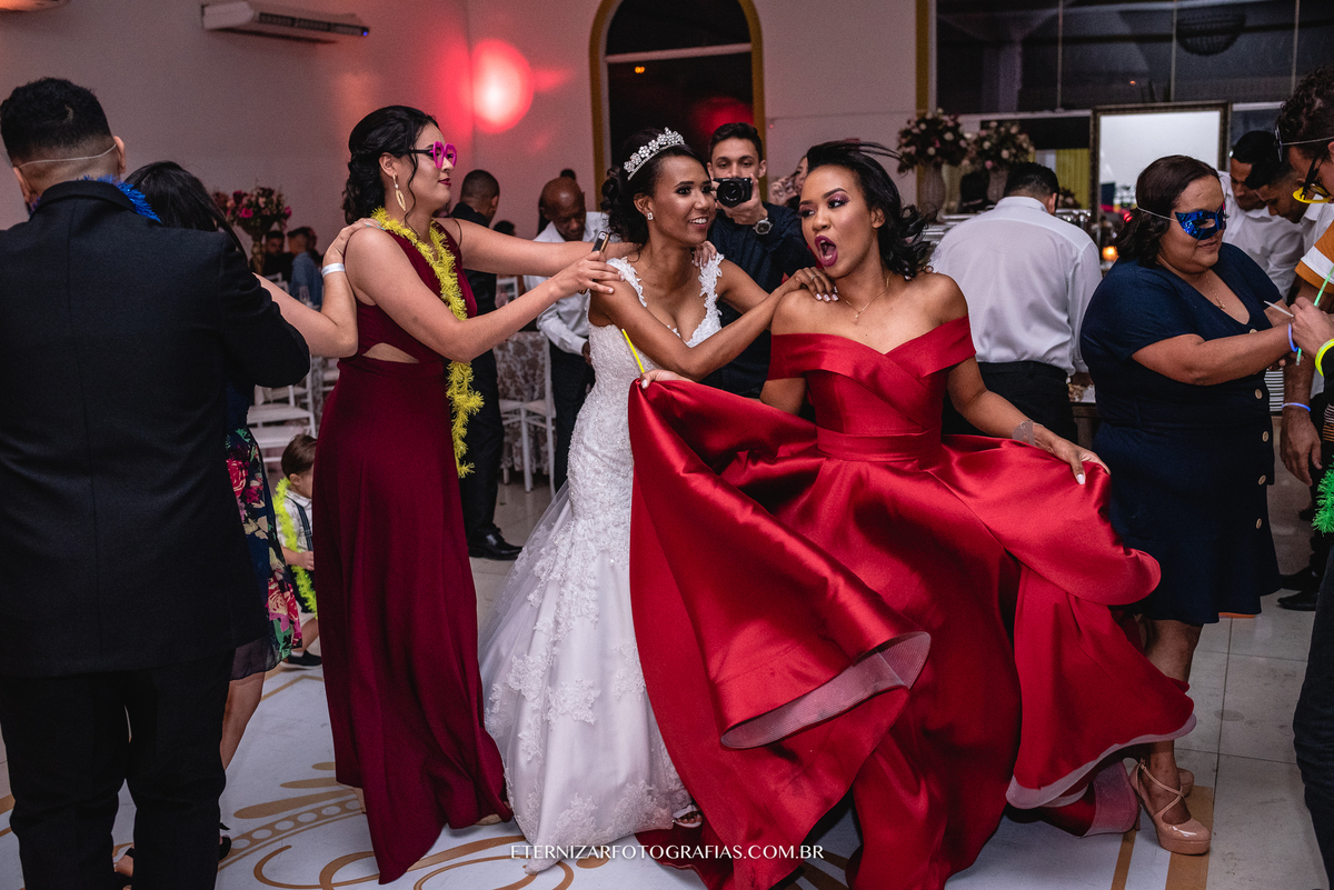 FOTOGRAFIA DE CASAMENTO BAURU-SP
MAKING OF NOIVA
FOTOGRAFIA DE MAKING OF NOIVA 
FOTOGRAFO DE CASAMENTO BAURU-SP
MADRINHA DANÇANDO