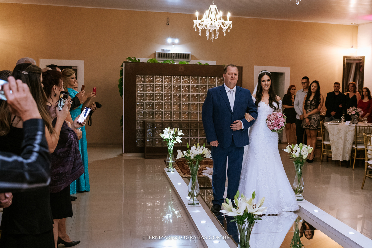 ENTRADA DA NOIVA
FOTOGRAFIA DE CASAMENTO BAURU-SP
FOTOGRAFO DE CASAMENTO EM BAURU-SP
NOIVA 
CERIMONIA DE CASAMENTO 