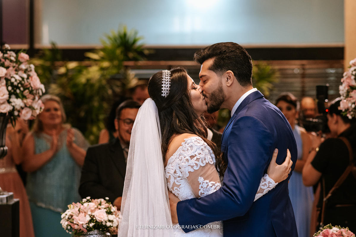 BEIJO NOIVOS
FOTOGRAFIA DE CASAMENTO BAURU-SP
FOTOGRAFO DE CASAMENTO EM BAURU-SP
NOIVA 
CERIMONIA DE CASAMENTO 
