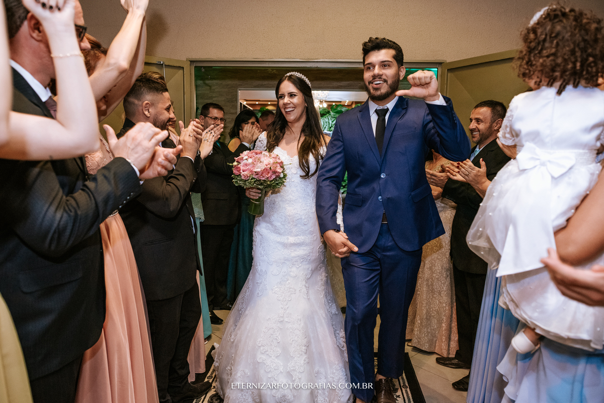 SAIDA DOS NOIVOS 
FOTOGRAFIA DE CASAMENTO BAURU-SP
FOTOGRAFO DE CASAMENTO EM BAURU-SP
NOIVA 
CERIMONIA DE CASAMENTO 