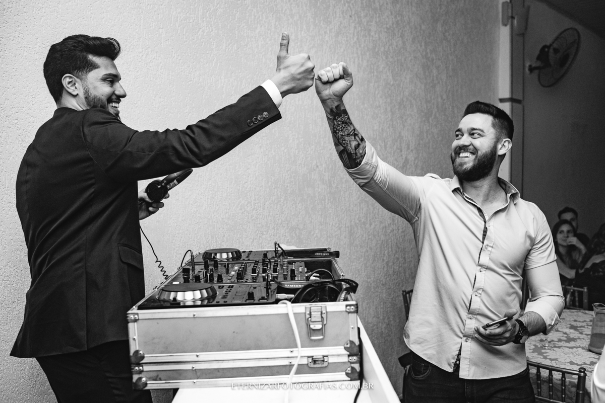 NOIVO DJ
FOTOGRAFIA DE CASAMENTO BAURU-SP
FOTOGRAFO DE CASAMENTO EM BAURU-SP
NOIVA 
CERIMONIA DE CASAMENTO 