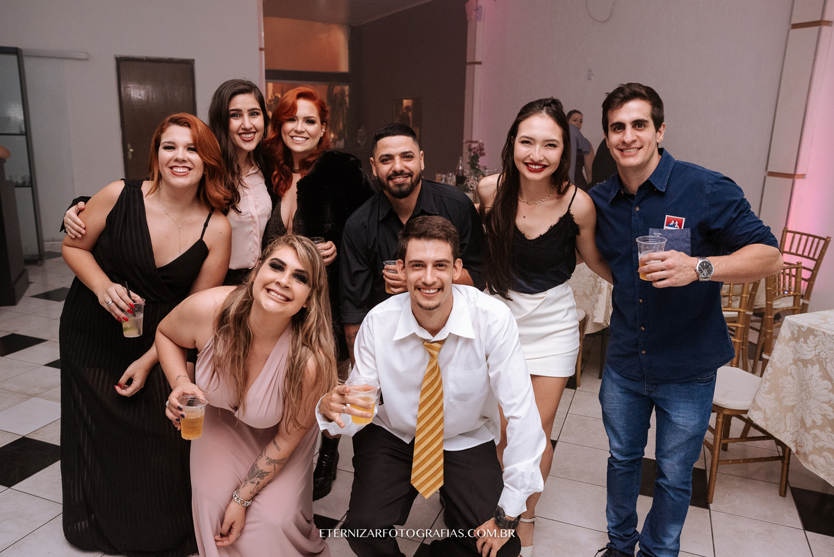 AMIGOS DOS NOIVOS 
FOTOGRAFIA DE CASAMENTO BAURU-SP
FOTOGRAFO DE CASAMENTO EM BAURU-SP
NOIVA 
CERIMONIA DE CASAMENTO 