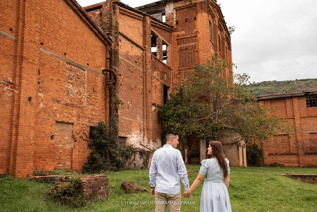 ENSAIO DE CASAL
FOTOGRAFIA DE CASAL
ENSAIO PRE WEDDING 
PRÉ-WEDDING 
POR DO SOL