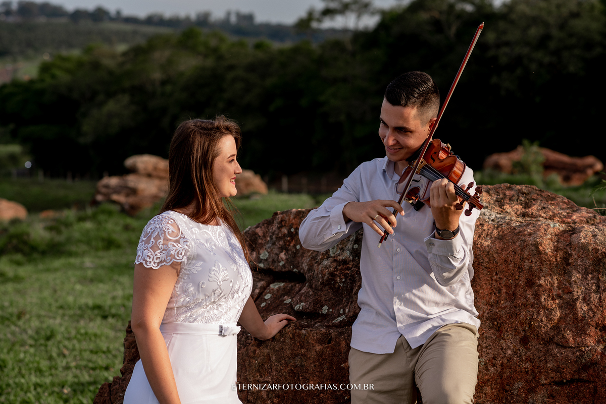ENSAIO DE CASAL
FOTOGRAFIA DE CASAL
ENSAIO PRE WEDDING 
PRÉ-WEDDING 
POR DO SOL