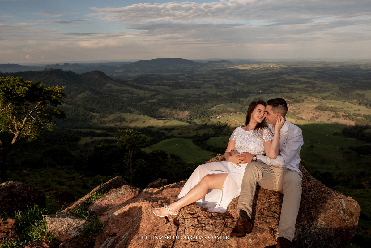 ENSAIO CASAL EM BOTUCATU
ENSAIO DE CASAL
FOTOGRAFIA DE CASAL
ENSAIO PRE WEDDING 
PRÉ-WEDDING 
POR DO SOL
