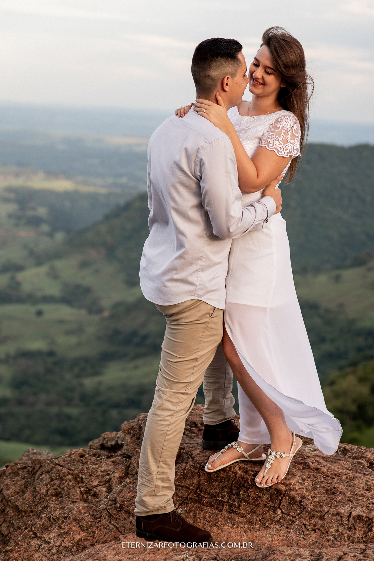 ENSAIO CASAL EM BOTUCATU
ENSAIO DE CASAL
FOTOGRAFIA DE CASAL
ENSAIO PRE WEDDING 
PRÉ-WEDDING 
POR DO SOL