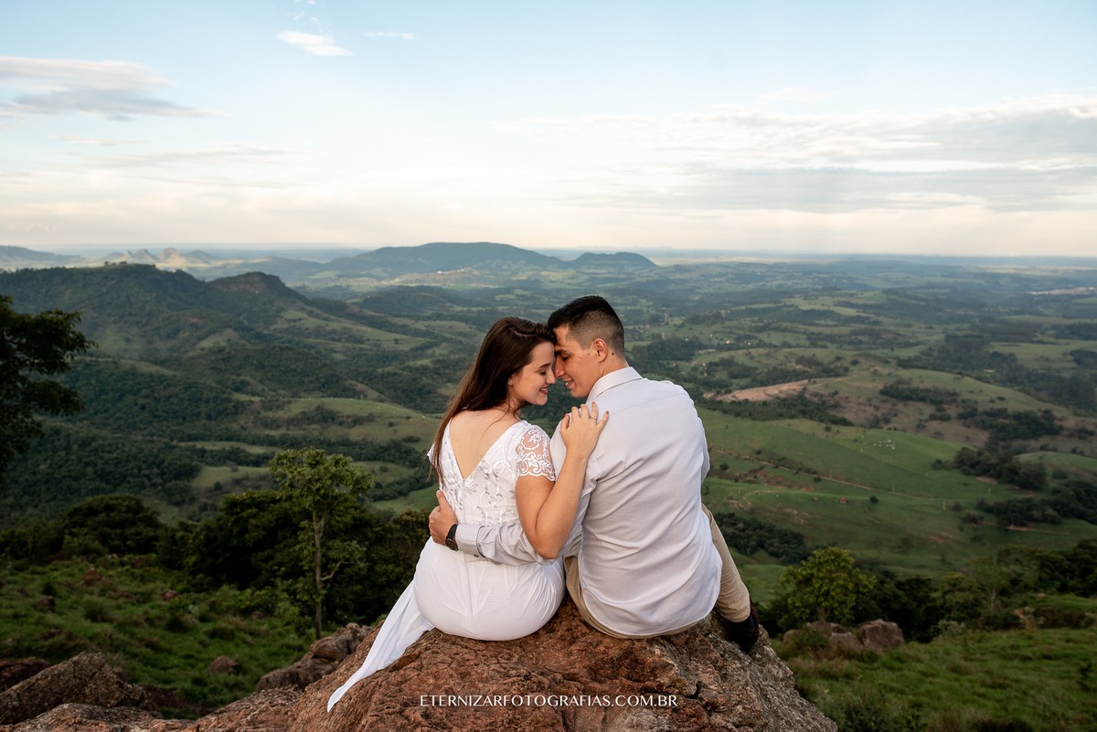 ENSAIO CASAL EM BOTUCATU
ENSAIO DE CASAL
FOTOGRAFIA DE CASAL
ENSAIO PRE WEDDING 
PRÉ-WEDDING 
POR DO SOL