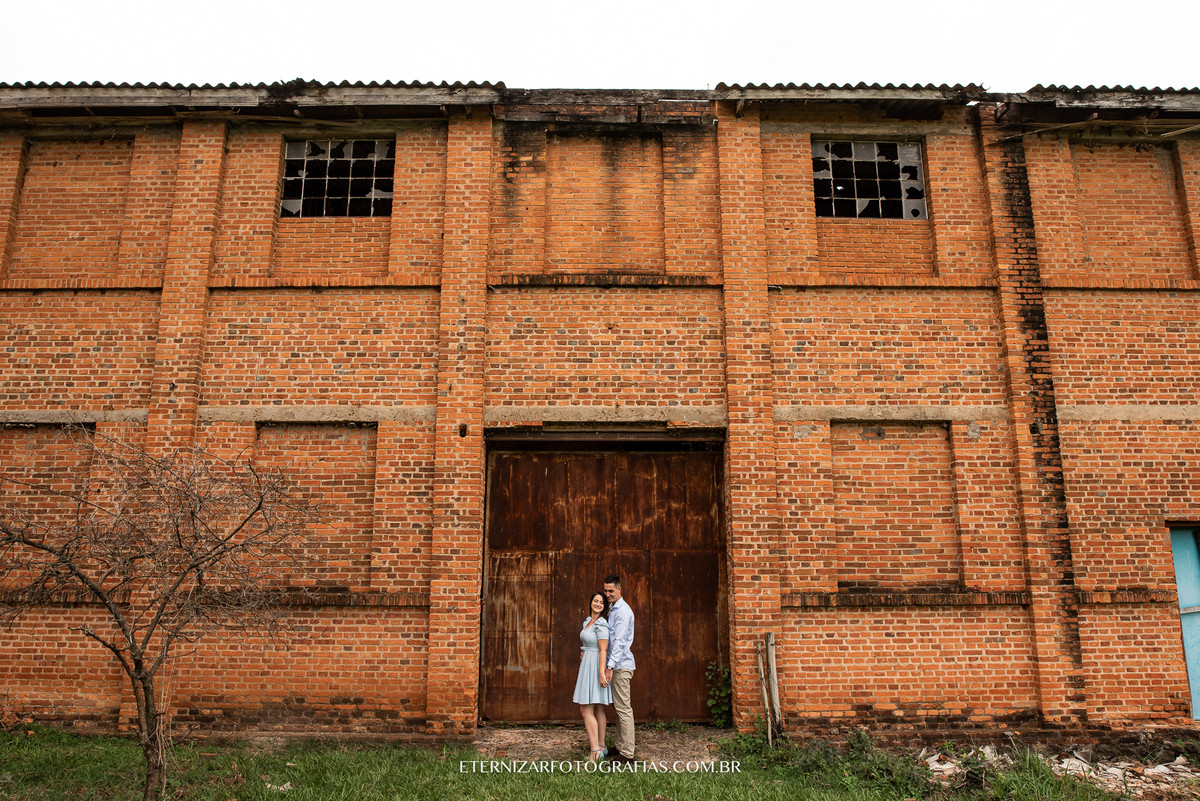ENSAIO DE CASAL
FOTOGRAFIA DE CASAL
ENSAIO PRE WEDDING 
PRÉ-WEDDING 
POR DO SOL
