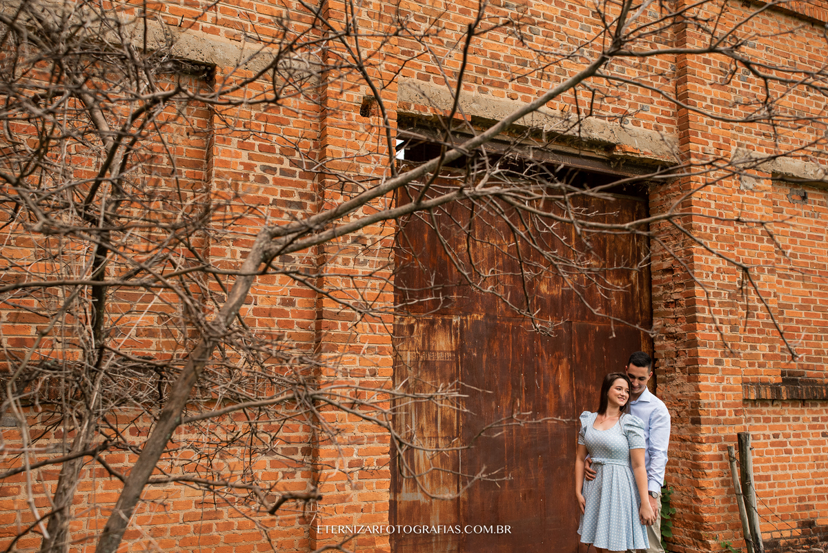 ENSAIO DE CASAL
FOTOGRAFIA DE CASAL
ENSAIO PRE WEDDING 
PRÉ-WEDDING 
POR DO SOL