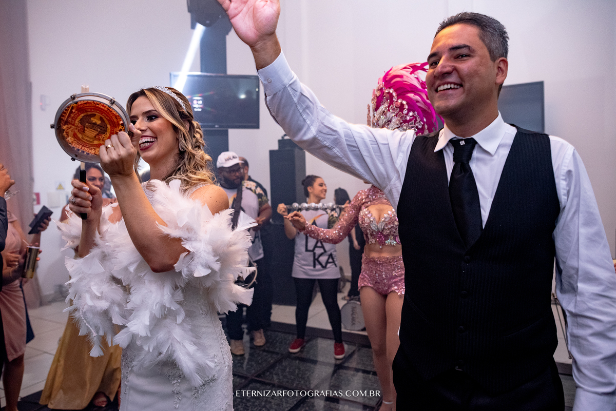 FOTOGRAFO DE CASAMENTO BAURU-SP
NOIVA 
FOTOGRAFIA DE CASAMENTO BAURU-SP
VESTIDO DA NOIVA
MAKE NOIVA