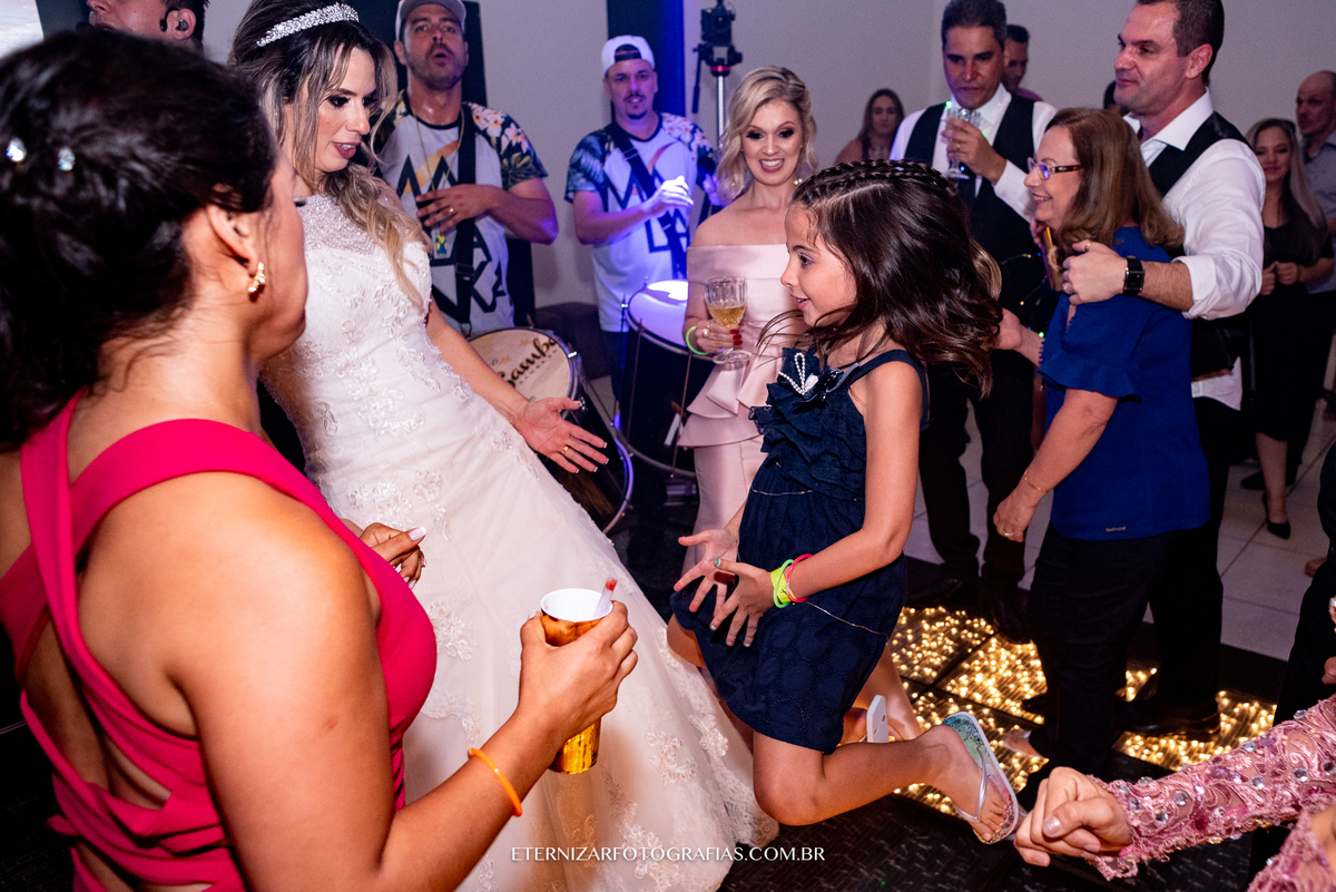 DJ CASAMENTO
FOTOGRAFO DE CASAMENTO BAURU-SP
NOIVA 
FOTOGRAFIA DE CASAMENTO BAURU-SP
VESTIDO DA NOIVA
MAKE NOIVA