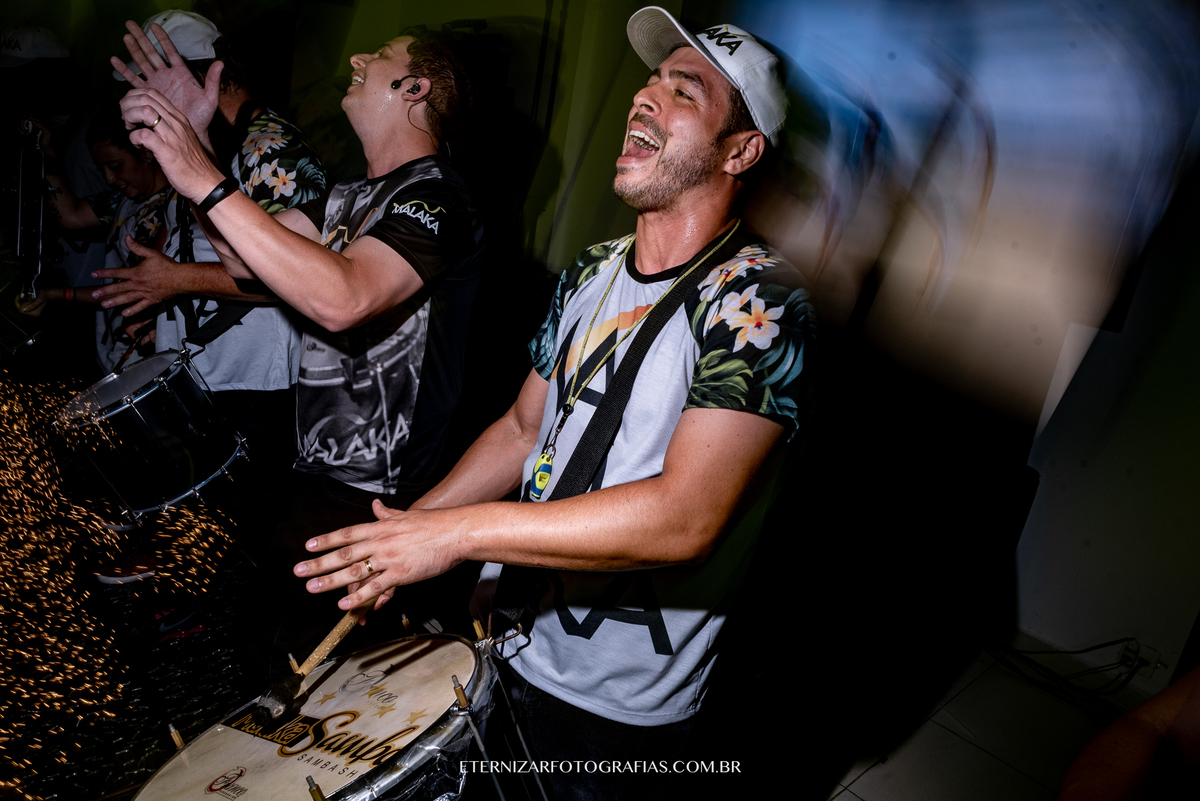 DJ CASAMENTO
FOTOGRAFO DE CASAMENTO BAURU-SP
NOIVA 
FOTOGRAFIA DE CASAMENTO BAURU-SP
VESTIDO DA NOIVA
MAKE NOIVA