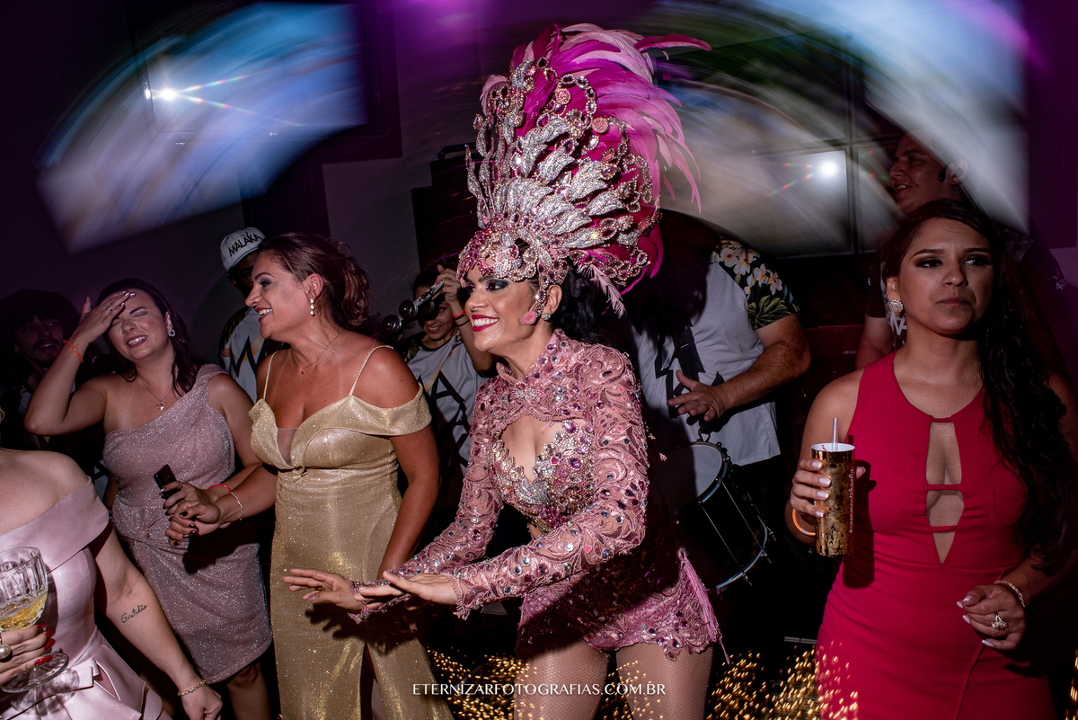 DJ CASAMENTO
FOTOGRAFO DE CASAMENTO BAURU-SP
NOIVA 
FOTOGRAFIA DE CASAMENTO BAURU-SP
VESTIDO DA NOIVA
MAKE NOIVA