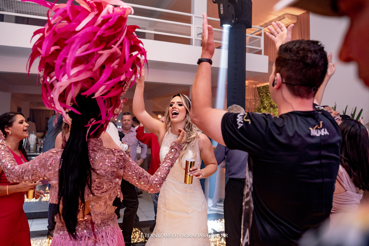 DJ CASAMENTO
FOTOGRAFO DE CASAMENTO BAURU-SP
NOIVA 
FOTOGRAFIA DE CASAMENTO BAURU-SP
VESTIDO DA NOIVA
MAKE NOIVA