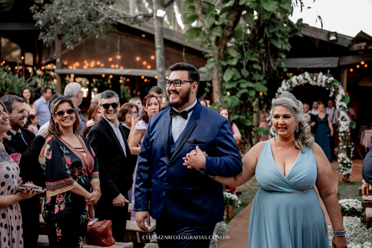 CASAMENTO NO CAMPO
FOTOGRAFIA DE CASAMENTO BAURU-SP
FOTOGRAFO DE CASAMENTO EM BAURU-SP
NOIVA 
CERIMONIA DE CASAMENTO 
CASAMENTO NO VILA DE SÃO FRANCISCO 