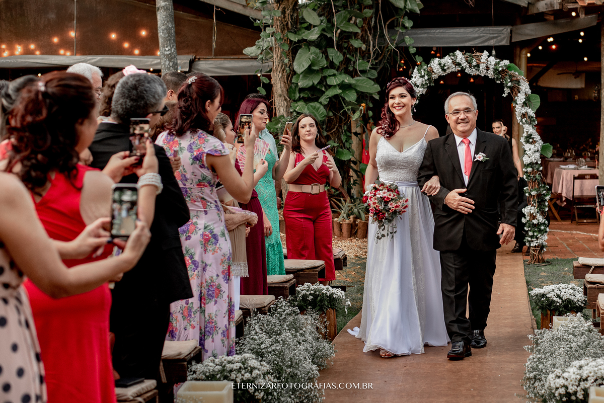 CASAMENTO NO CAMPO
FOTOGRAFIA DE CASAMENTO BAURU-SP
FOTOGRAFO DE CASAMENTO EM BAURU-SP
NOIVA 
CERIMONIA DE CASAMENTO 
CASAMENTO NO VILA DE SÃO FRANCISCO 
