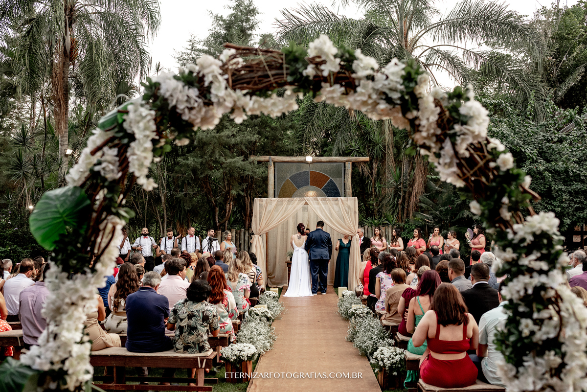 CASAMENTO NO CAMPO
FOTOGRAFIA DE CASAMENTO BAURU-SP
FOTOGRAFO DE CASAMENTO EM BAURU-SP
NOIVA 
CERIMONIA DE CASAMENTO 
CASAMENTO NO VILA DE SÃO FRANCISCO 