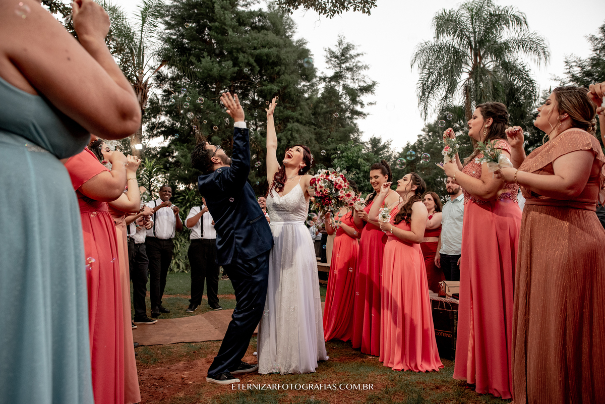 CASAMENTO NO CAMPO
FOTOGRAFIA DE CASAMENTO BAURU-SP
FOTOGRAFO DE CASAMENTO EM BAURU-SP
NOIVA 
CERIMONIA DE CASAMENTO 
CASAMENTO NO VILA DE SÃO FRANCISCO 