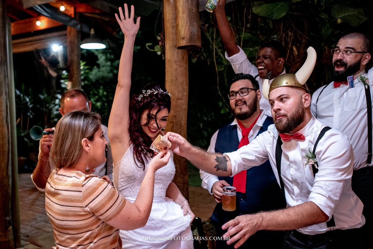 CASAMENTO NO CAMPO
FOTOGRAFIA DE CASAMENTO BAURU-SP
FOTOGRAFO DE CASAMENTO EM BAURU-SP
NOIVA 
CERIMONIA DE CASAMENTO 
CASAMENTO NO VILA DE SÃO FRANCISCO 