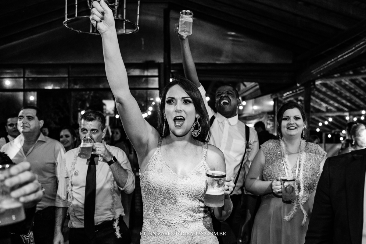 CASAMENTO NO CAMPO
FOTOGRAFIA DE CASAMENTO BAURU-SP
FOTOGRAFO DE CASAMENTO EM BAURU-SP
NOIVA 
CERIMONIA DE CASAMENTO 
CASAMENTO NO VILA DE SÃO FRANCISCO 