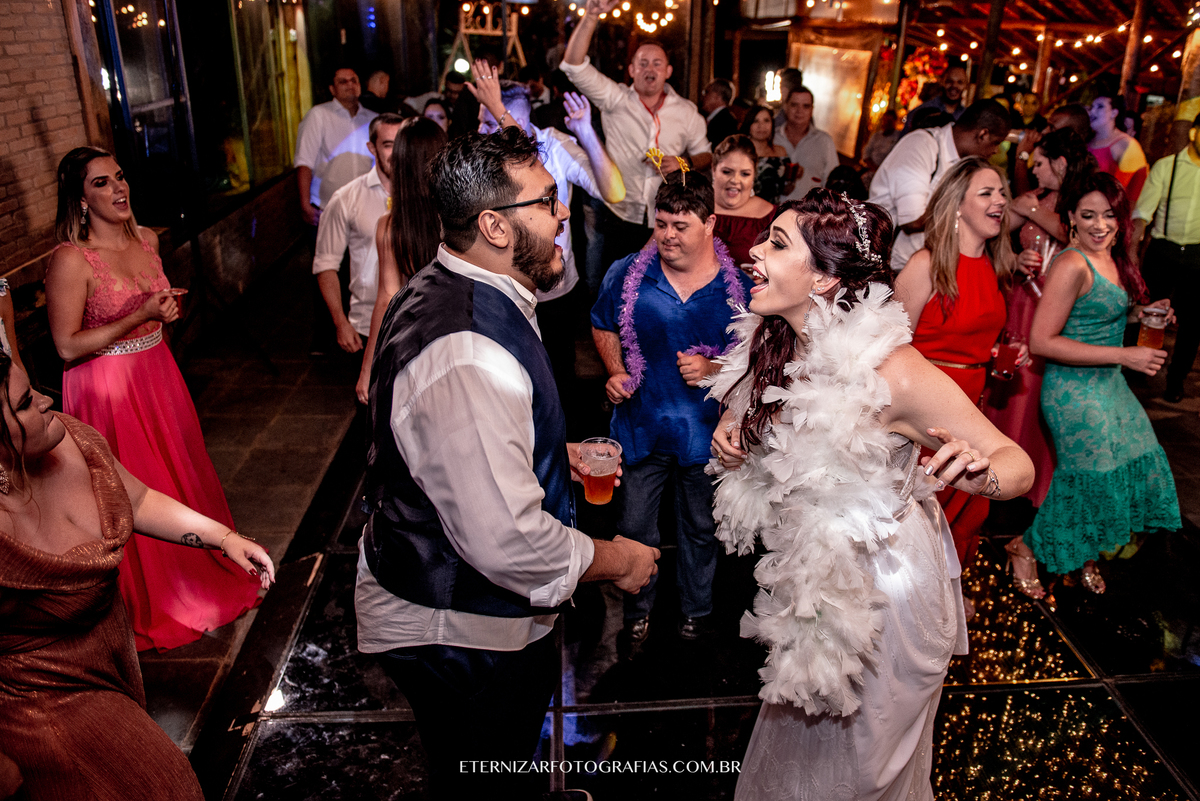 CASAMENTO NO CAMPO
FOTOGRAFIA DE CASAMENTO BAURU-SP
FOTOGRAFO DE CASAMENTO EM BAURU-SP
NOIVA 
CERIMONIA DE CASAMENTO 
CASAMENTO NO VILA DE SÃO FRANCISCO 