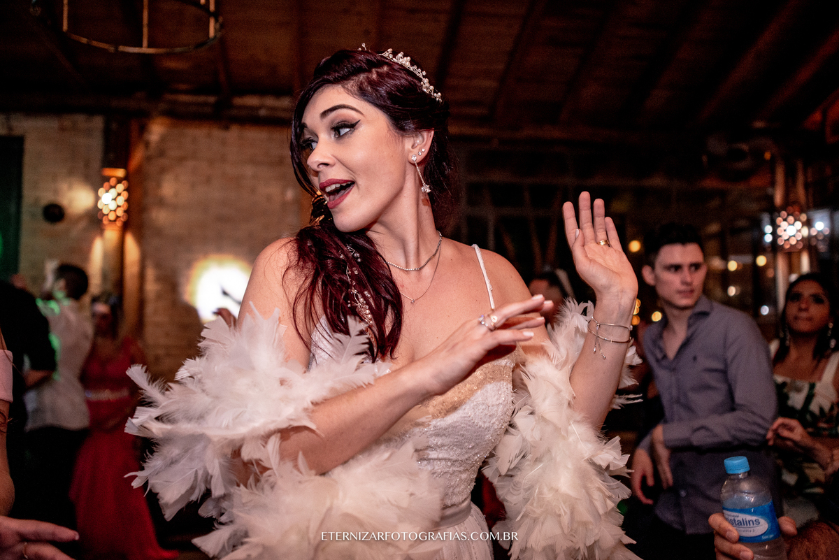 CASAMENTO NO CAMPO
FOTOGRAFIA DE CASAMENTO BAURU-SP
FOTOGRAFO DE CASAMENTO EM BAURU-SP
NOIVA 
CERIMONIA DE CASAMENTO 
CASAMENTO NO VILA DE SÃO FRANCISCO 