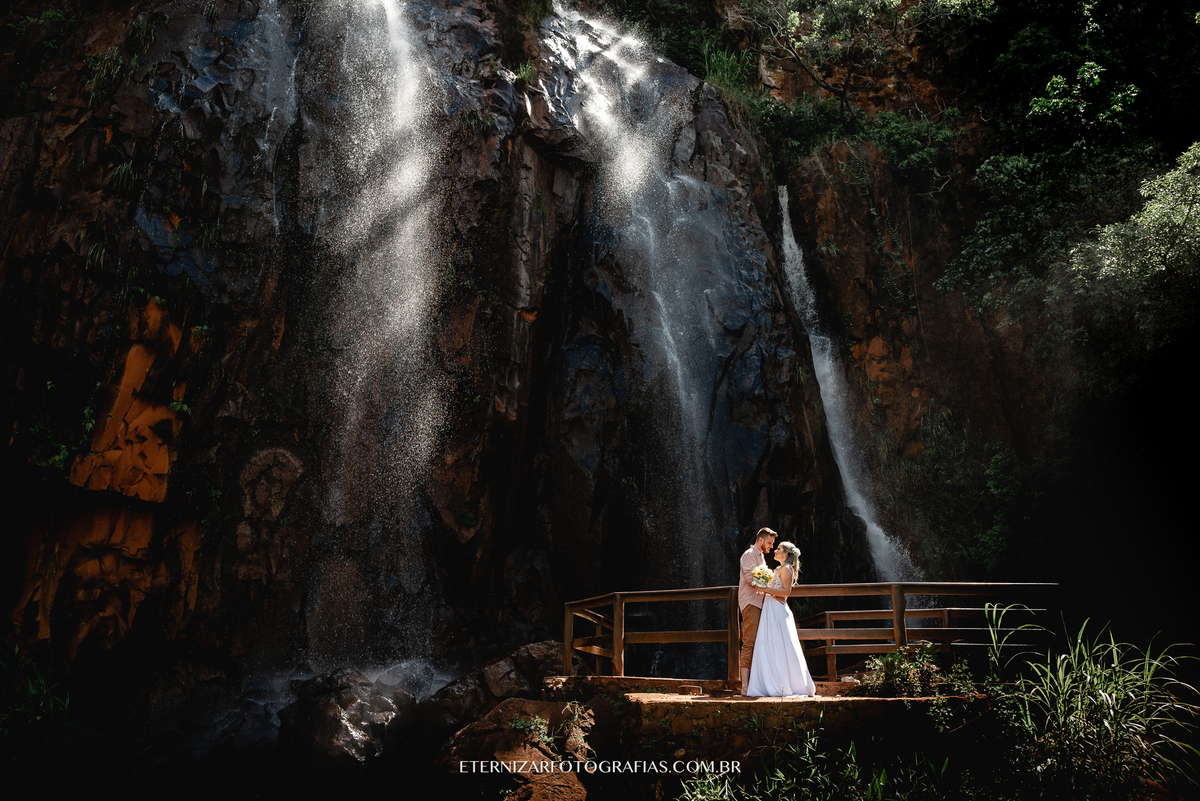 RECANTO DAS CACHOEIRAS BROTAS-SP
 ENSAIO PRE WEDDING
  ENSAIO DE CASAL BROTAS-SP
 FOTOS CASAL NA CACHOEIRA BROTAS-SP
 FOTOGRAFO DE CASAMENTO BAURU-SP
 FOTOGRAFO EM BAURU-SP
 ENSAIO PRÉ-WEDDING BAURU-SP
