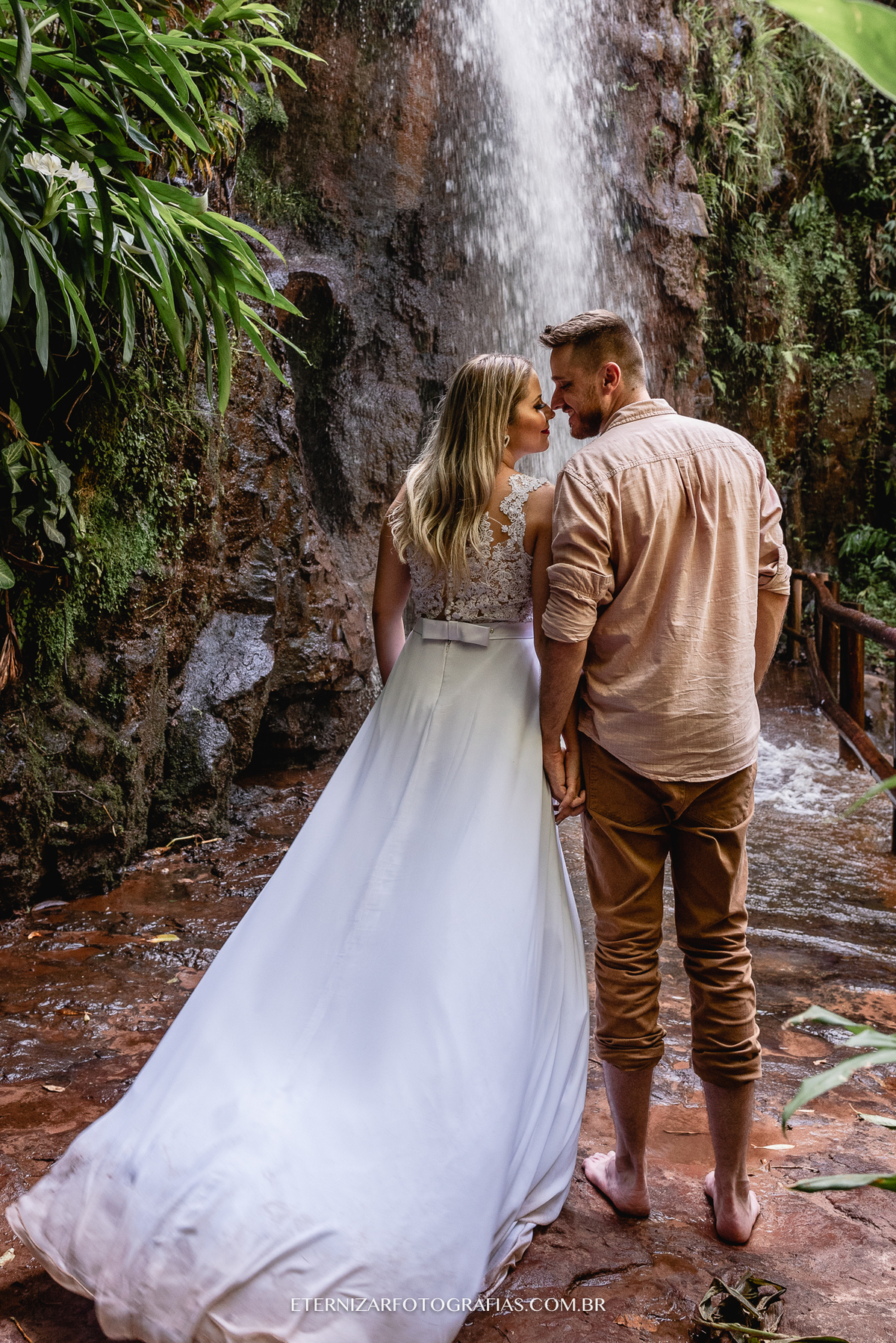 RECANTO DAS CACHOEIRAS BROTAS-SP
 ENSAIO PRE WEDDING
  ENSAIO DE CASAL BROTAS-SP
 FOTOS CASAL NA CACHOEIRA BROTAS-SP
 FOTOGRAFO DE CASAMENTO BAURU-SP
 FOTOGRAFO EM BAURU-SP
 ENSAIO PRÉ-WEDDING BAURU-SP
