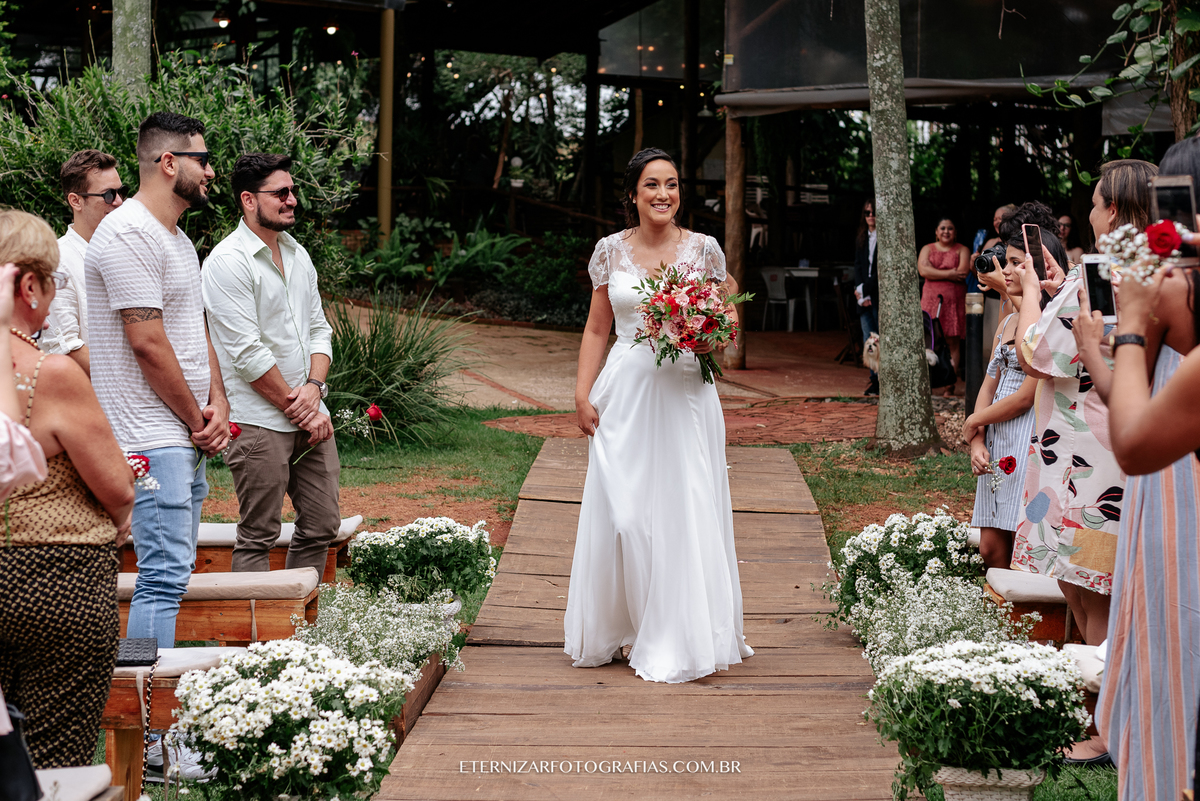 CASAMENTO NO CAMPO
FOTOGRAFIA DE CASAMENTO BAURU-SP
FOTOGRAFO DE CASAMENTO EM BAURU-SP
NOIVA 
CERIMONIA DE CASAMENTO 
CASAMENTO NO VILA DE SÃO FRANCISCO 