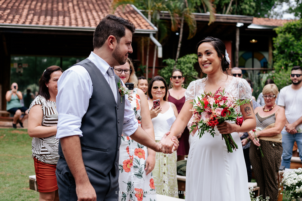 CASAMENTO NO CAMPO
FOTOGRAFIA DE CASAMENTO BAURU-SP
FOTOGRAFO DE CASAMENTO EM BAURU-SP
NOIVA 
CERIMONIA DE CASAMENTO 
CASAMENTO NO VILA DE SÃO FRANCISCO 