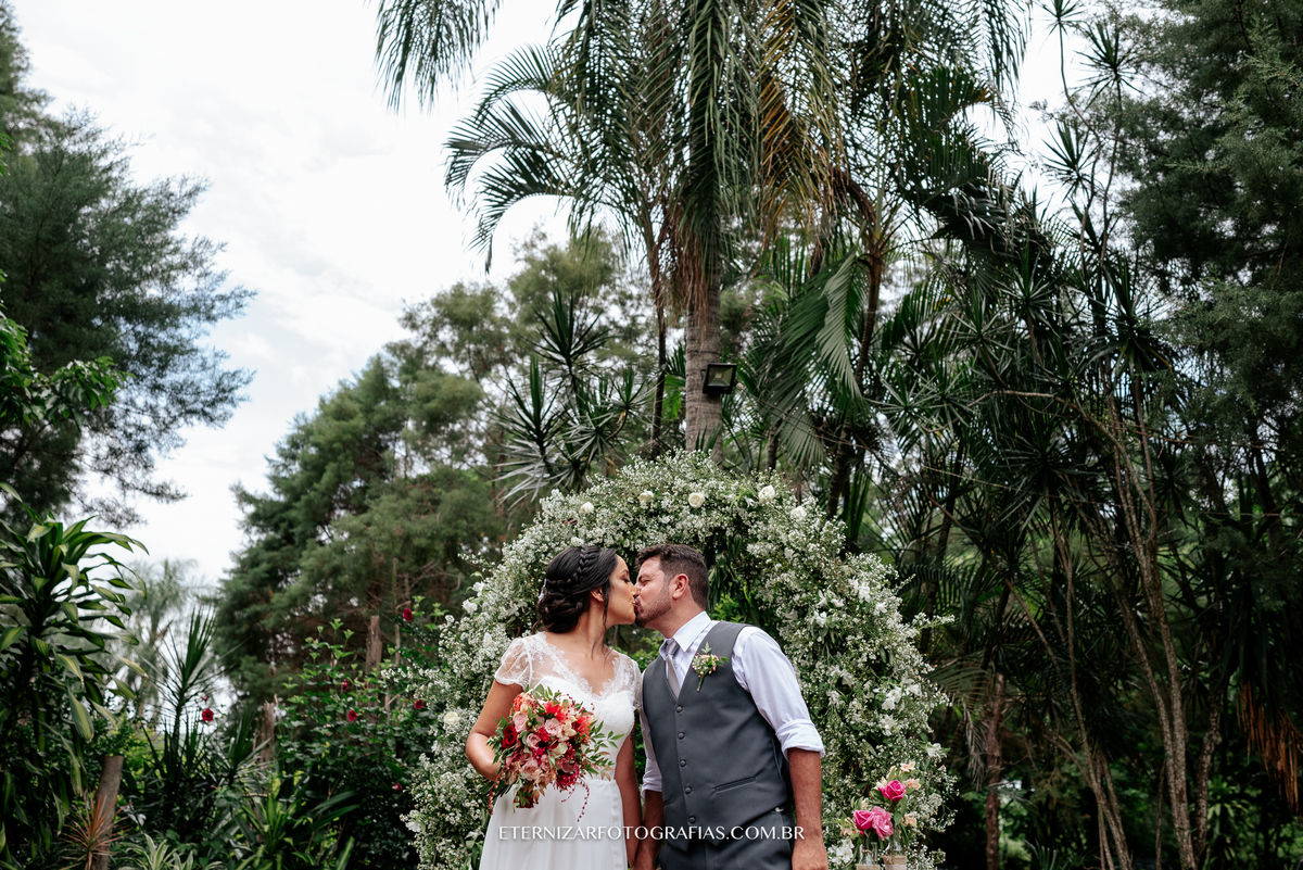 CASAMENTO NO CAMPO
FOTOGRAFIA DE CASAMENTO BAURU-SP
FOTOGRAFO DE CASAMENTO EM BAURU-SP
NOIVA 
CERIMONIA DE CASAMENTO 
CASAMENTO NO VILA DE SÃO FRANCISCO 