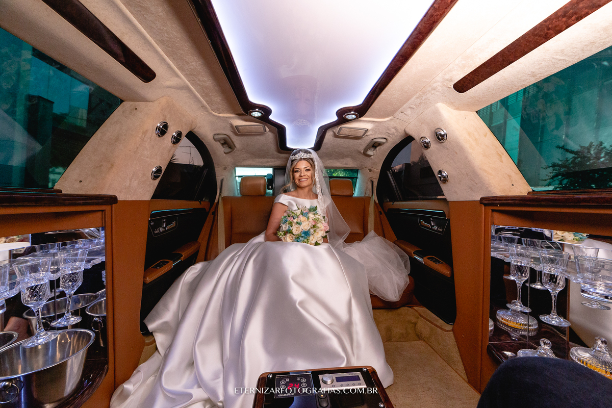 CARRO DA NOIVA
FOTOGRAFO DE CASAMENTO BAURU-SP
NOIVA 
FOTOGRAFIA DE CASAMENTO BAURU-SP