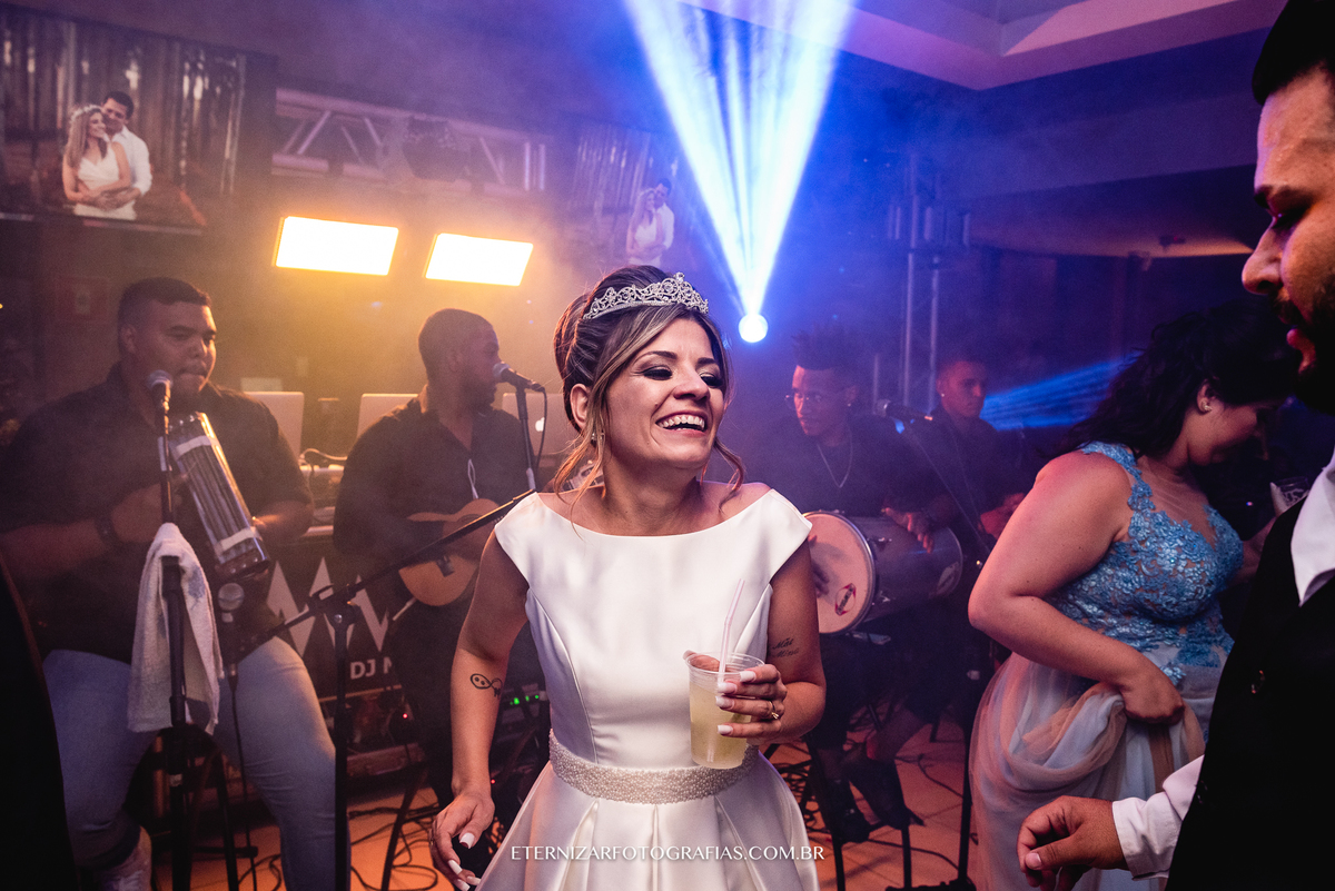 FOTOGRAFO DE CASAMENTO BAURU-SP
NOIVA 
FOTOGRAFIA DE CASAMENTO BAURU-SP