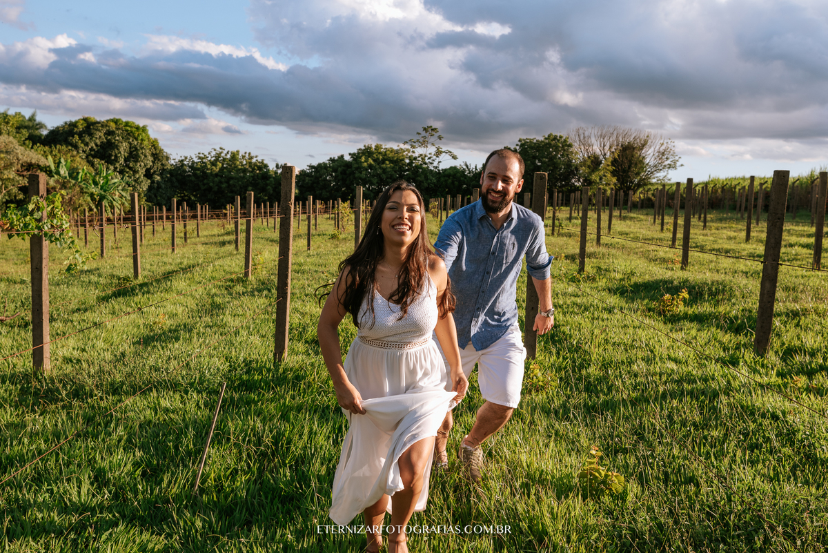 ENSAIO DE CASAL
FOTOGRAFIA DE CASAL
ENSAIO PRE WEDDING 
PRÉ-WEDDING 
POR DO SOL