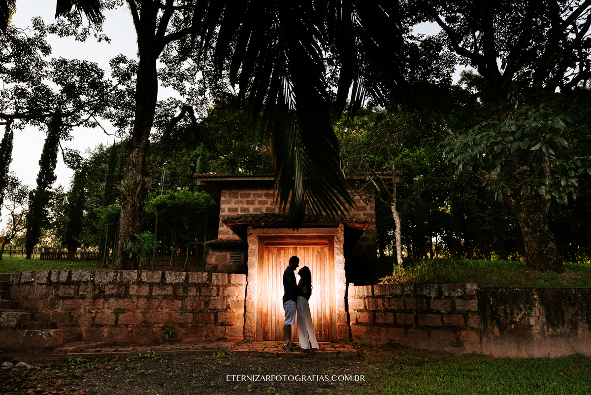 ENSAIO DE CASAL
FOTOGRAFIA DE CASAL
ENSAIO PRE WEDDING 
PRÉ-WEDDING 
POR DO SOL