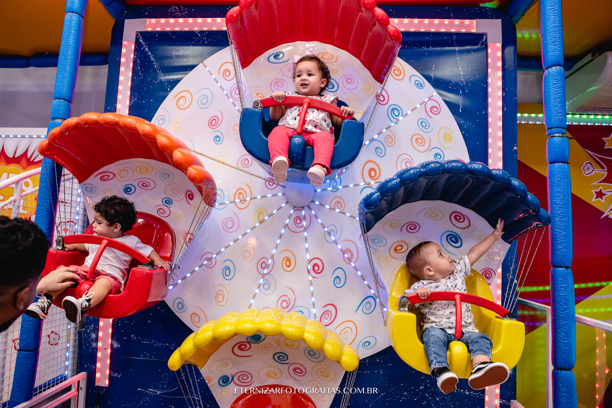 Aniversário Infantil
FESTA INFANTIL
FOTOGRAFO FESTA INFANTIL