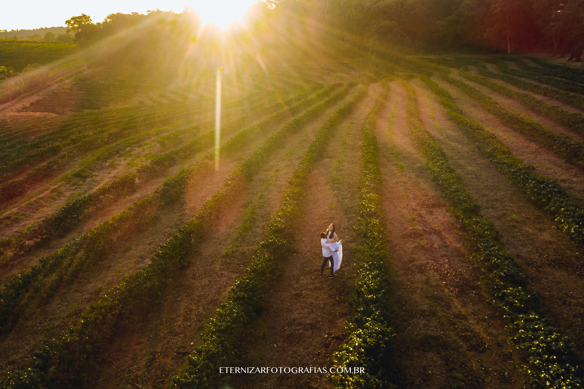 ENSAIO DE CASAL
FOTOGRAFIA DE CASAL
ENSAIO PRE WEDDING 
PRÉ-WEDDING 
POR DO SOL
FOTOS POR DO SOL
FOTOS EM PARDINHO 
FOTOS NA MONTANHA EM PARDINHO
POR DO SOL PARDINHO-SP
POR DO SOL EM PARDINHO-SP