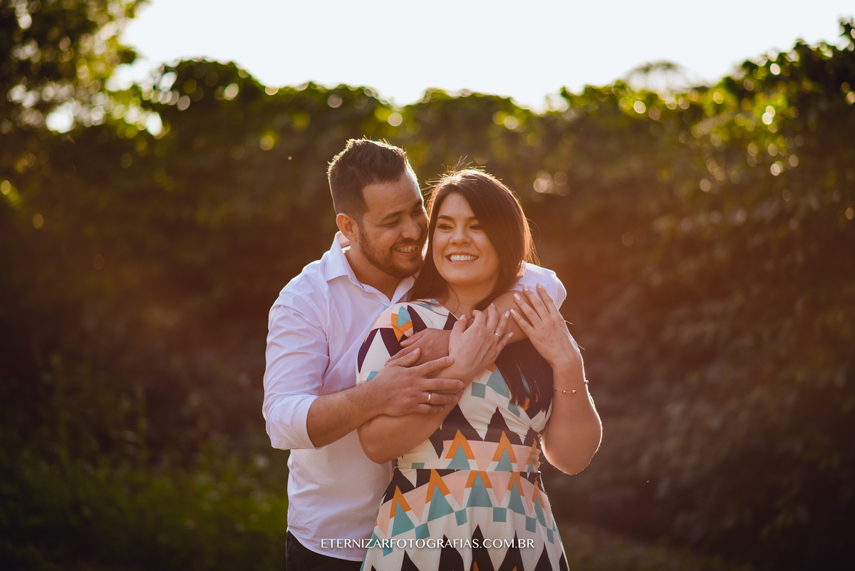 ENSAIO DE CASAL
FOTOGRAFIA DE CASAL
ENSAIO PRE WEDDING 
PRÉ-WEDDING 
POR DO SOL
FOTOS POR DO SOL
FOTOS EM PARDINHO 