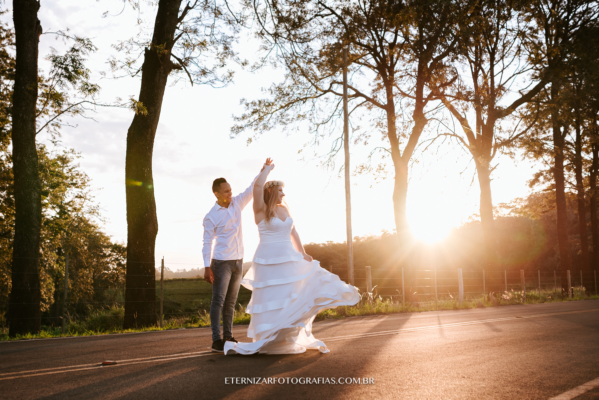 FOTOGRAFIA DE CASAMENTO BAURU-SP 
FOTOGRAFO DE CASAMENTO BAURU-SP 
ENSAIO DE CASAL
FOTOGRAFIA DE CASAL
ENSAIO PRE WEDDING 
PRÉ-WEDDING 
POR DO SOL
FOTOS POR DO SOL
POR DO SOL PARDINHO-SP
POR DO SOL EM PARDINHO-SP